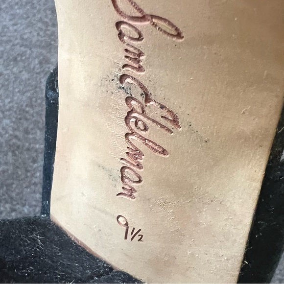 ⭐️ Offer B2G2! BUY 2 GET 2 FREE!
Sam Edelman Studded Buckle High Heels - Picture 13 of 13